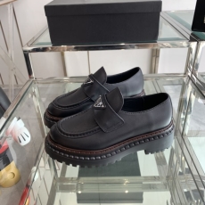 Prada Low Shoes